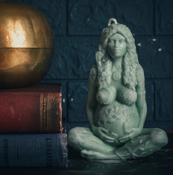 Mother Gaia Candle | Pillar